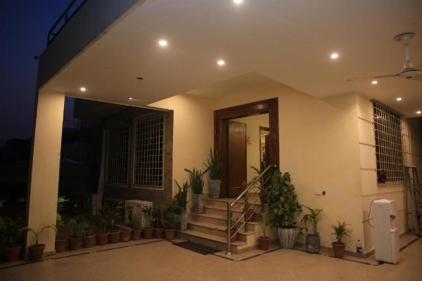 Orbit Residency F-7 image 10